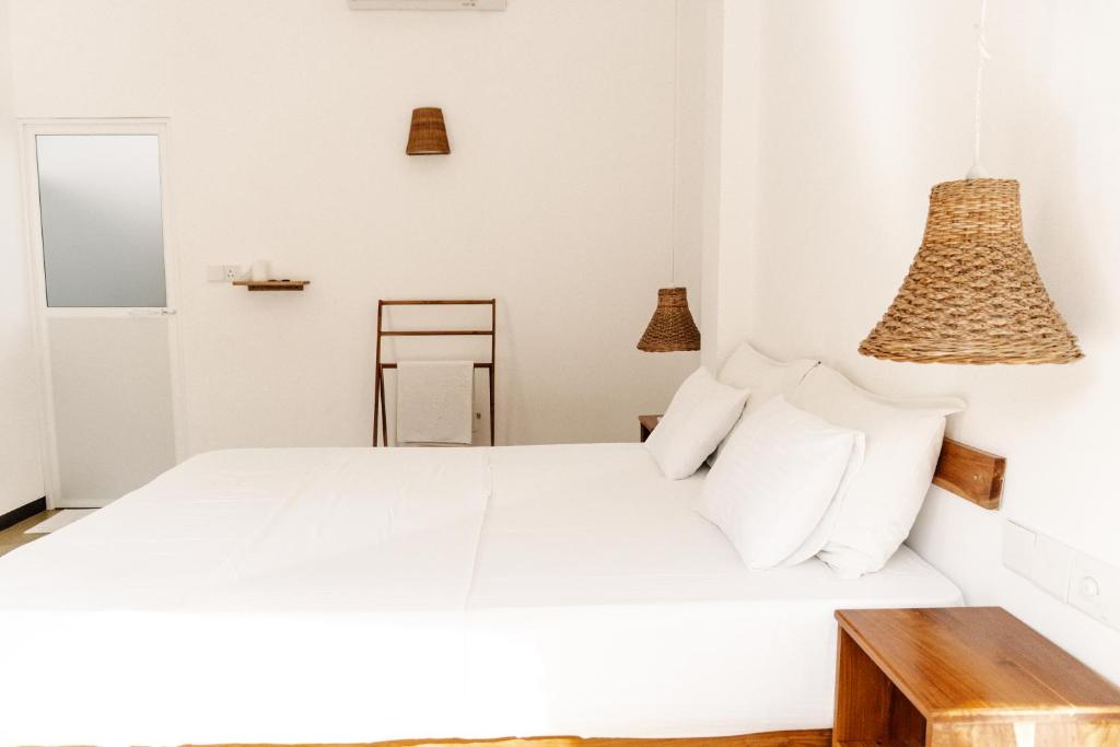 Summer Time Hiriketiya - 19