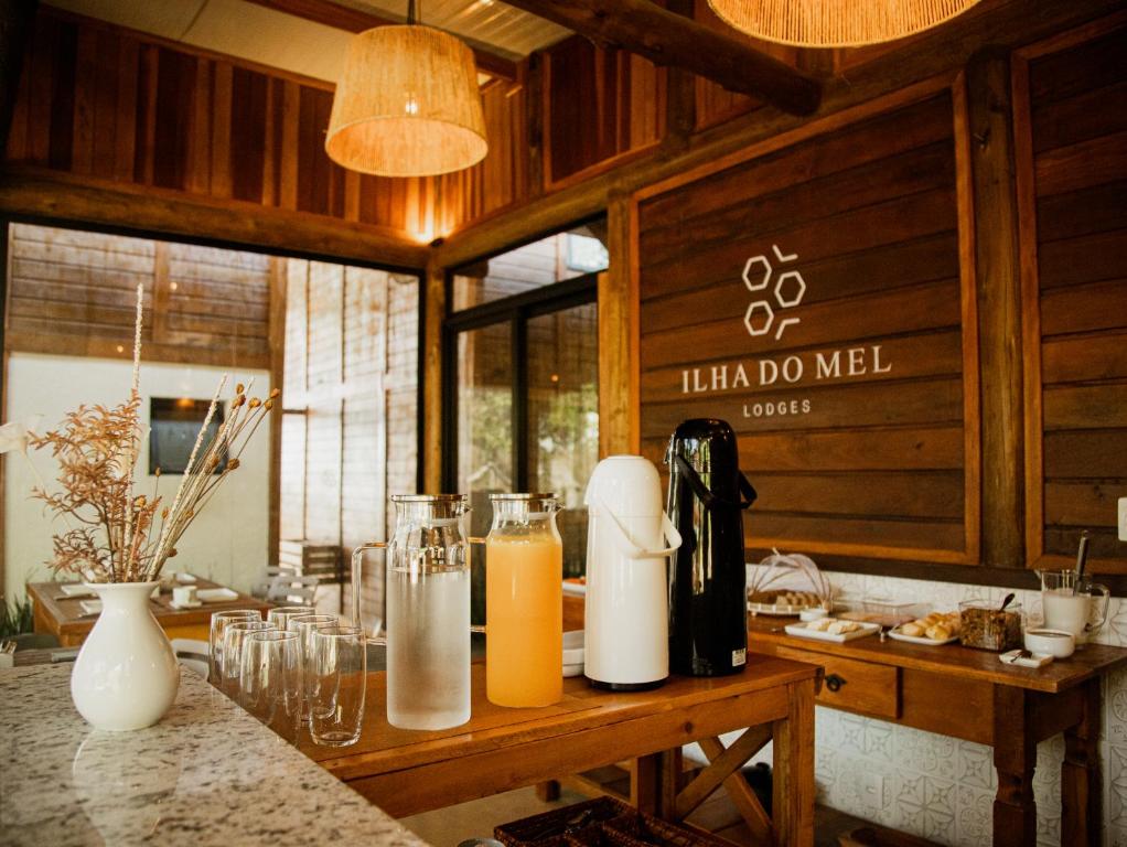 Bebidas em Ilha do Mel Lodges
