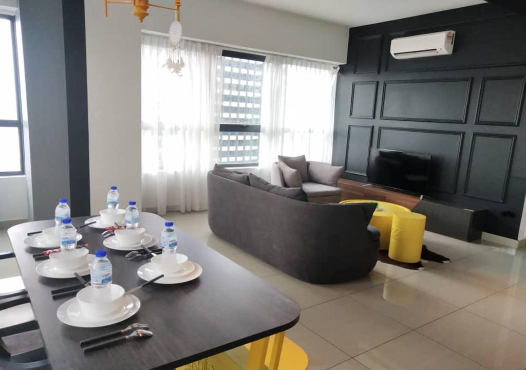 Arte Plus Jalan Ampang KLCC - Three-Bedroom Apartment