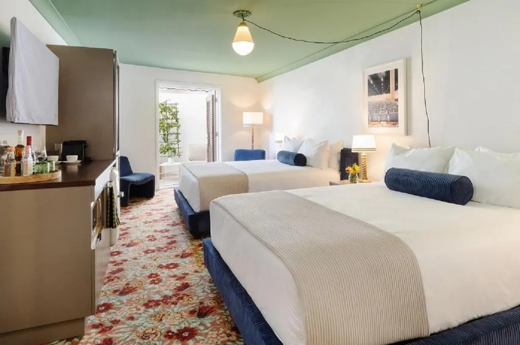 The Deluxe Queen Room with Balcony