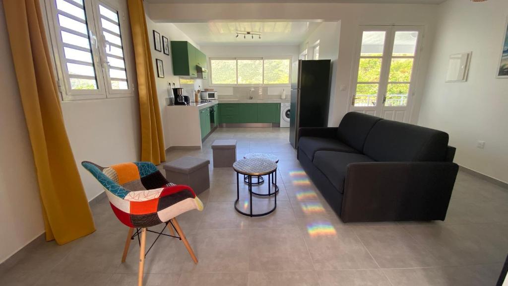 Kuchyň nebo kuchyňský kout v ubytování Appartement vue mer Chez Ti Louis - Grande Anse