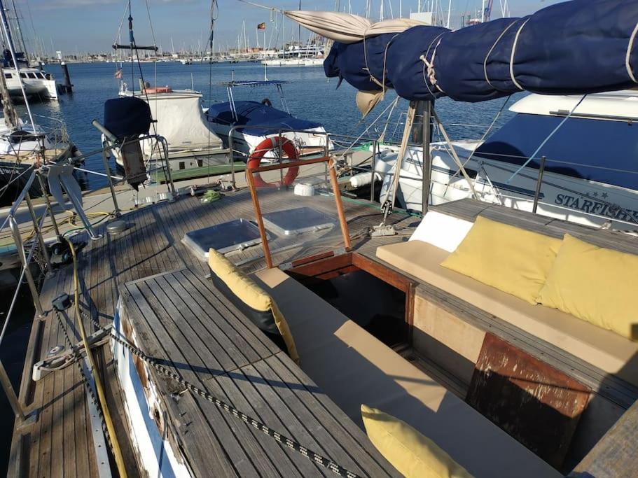 velero unico donde relajarte, parking gratuito, Valencia ...