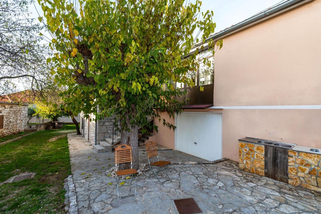 Zahrada ubytování Ferienhaus Kuca Marija - Traditionelles Steinhaus bei Zadar