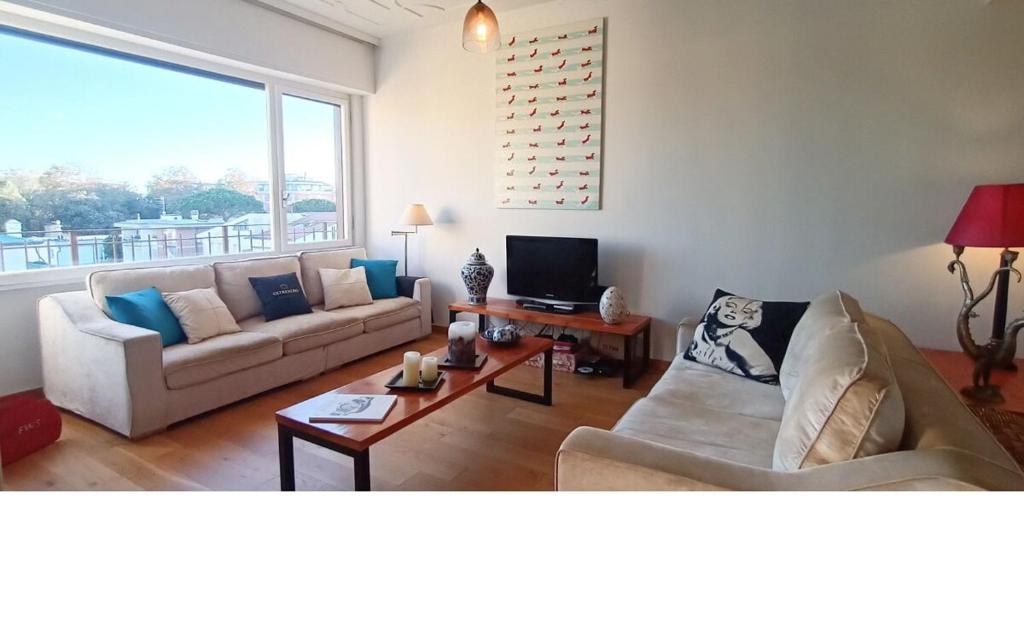 Sea View Terrace Apartment