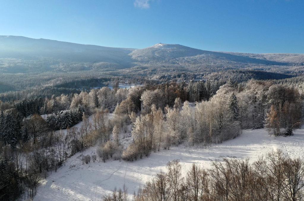 Výhľad na hory alebo výhľad na hory priamo z apartmánu