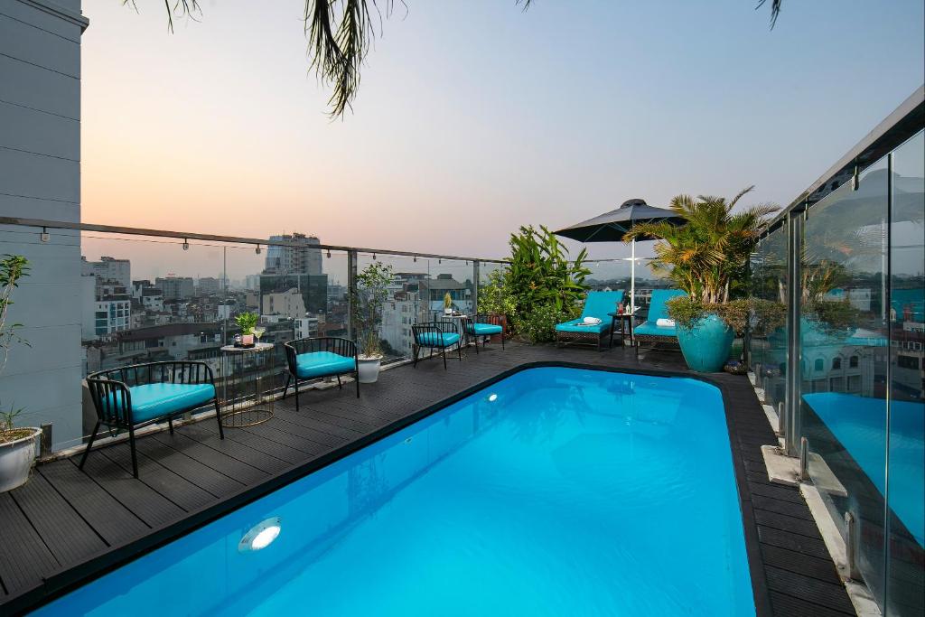 San Palace Hotel & Rooftop - 1