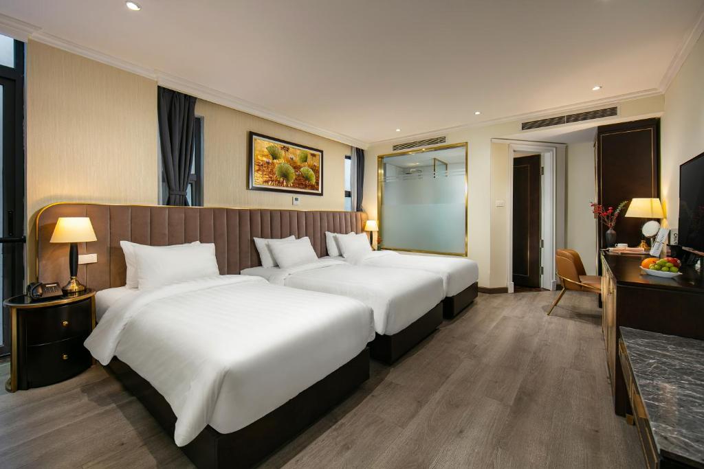 San Palace Hotel & Rooftop - 16