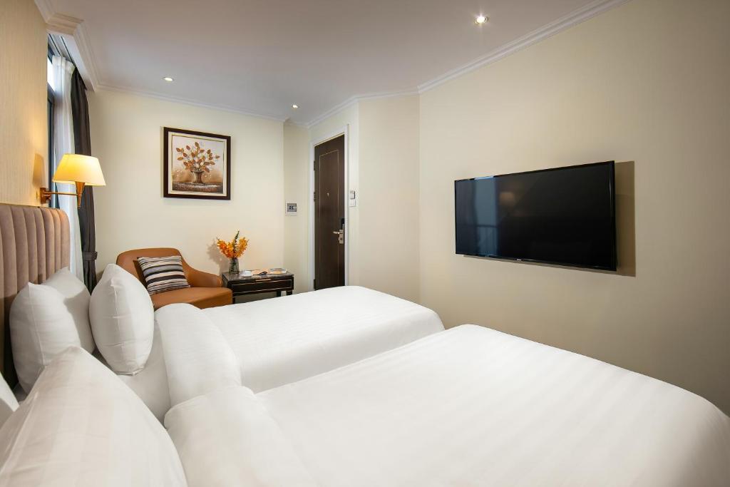 San Palace Hotel & Rooftop - 3