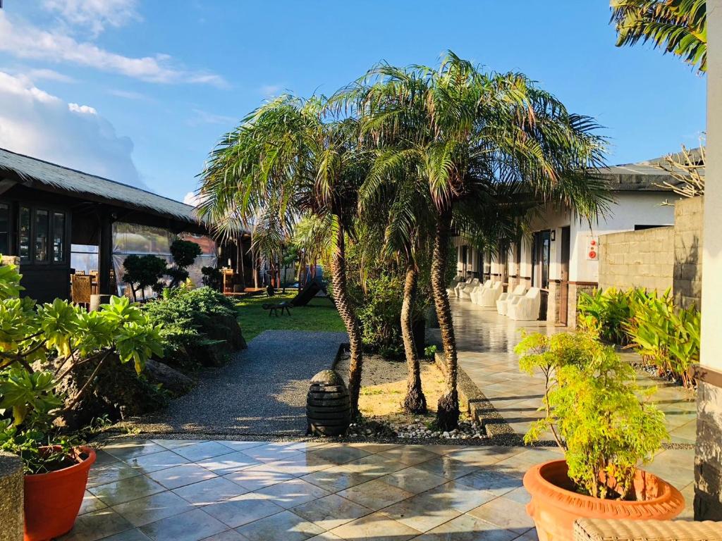 Vrt ispred objekta Kenting Summerland Garden Resort