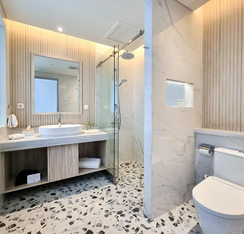Koupelna v ubytování Hemangini Hotel Bandung