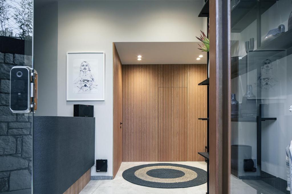 Chapter 02 Gallery Suites