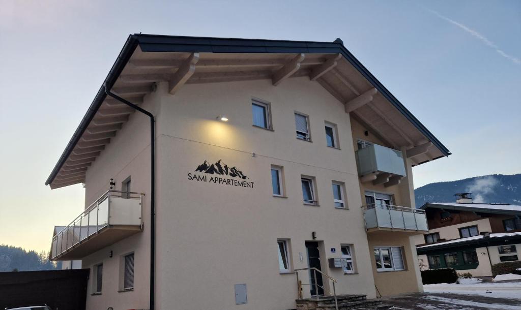 Budova, v ktorej sa apartmán nachádza