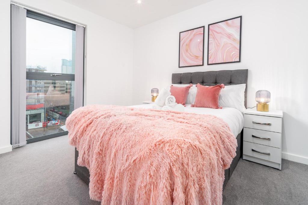 Candy Suite by Home Bay - City Centre - Deluxe Apartment