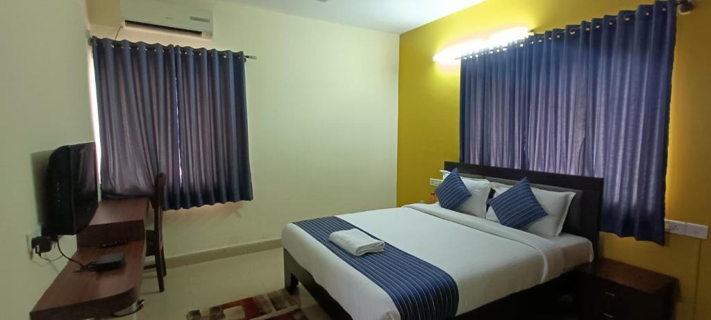 Bulande Comforts-Service Apartment In Brookfield - 三居室公寓