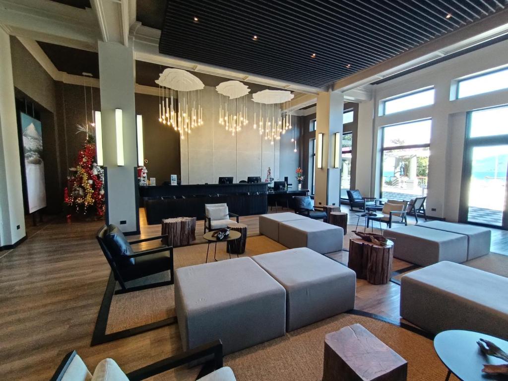 Un lugar para sentarse en Hotel Enjoy Pucón
