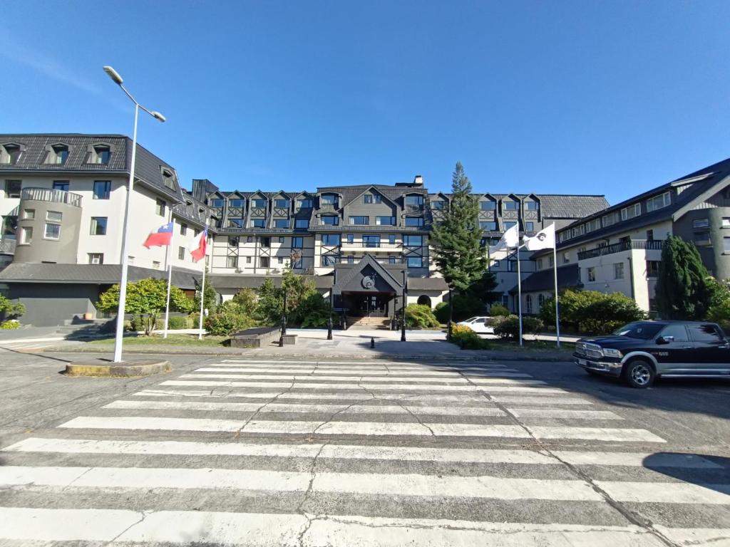 El edificio en el que está el hotel