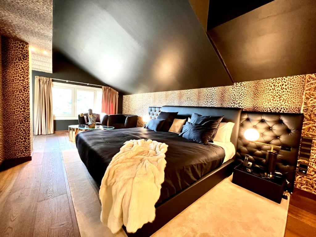 Posezení v ubytování Hotel & SPA Bringué