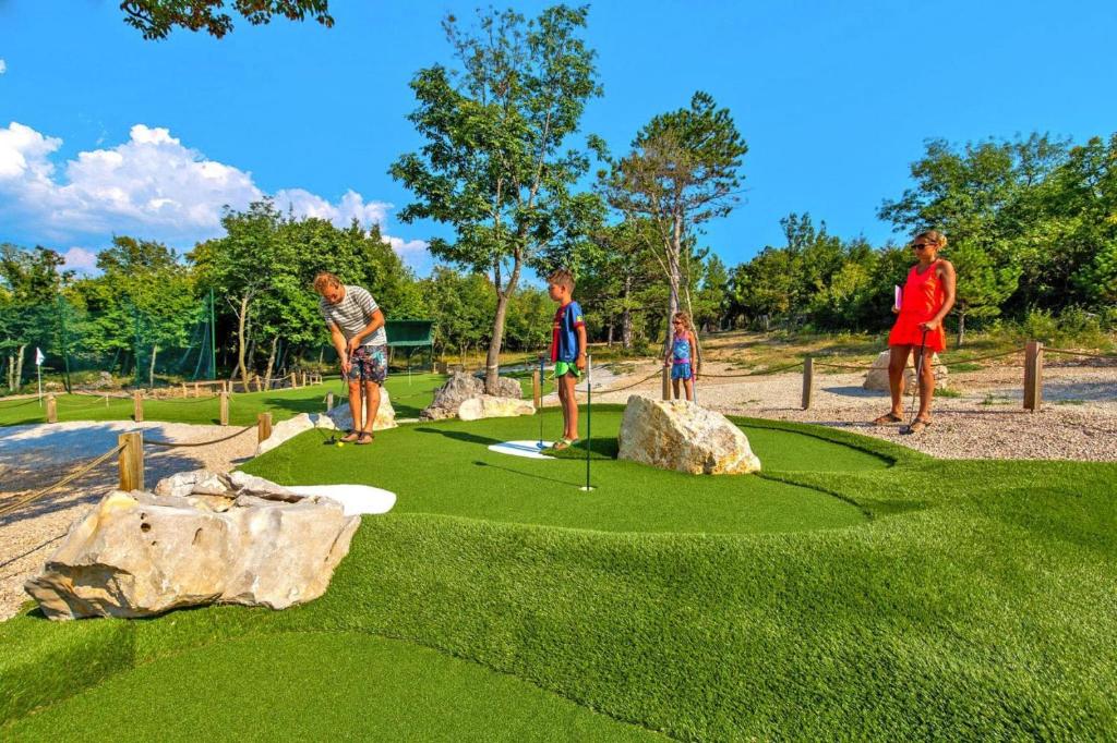 Golf v prázdninového domu nebo okolí