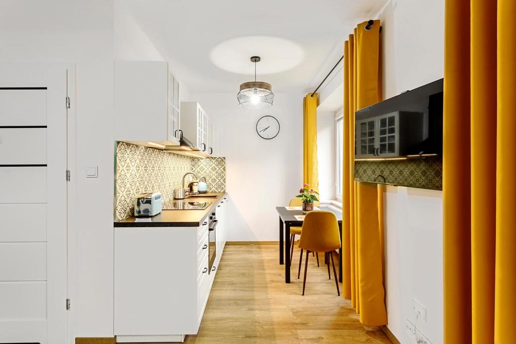 Na zielonym Widoku - 13