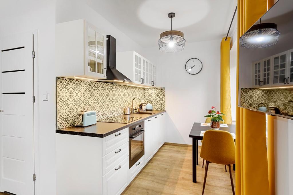 Na zielonym Widoku - 6