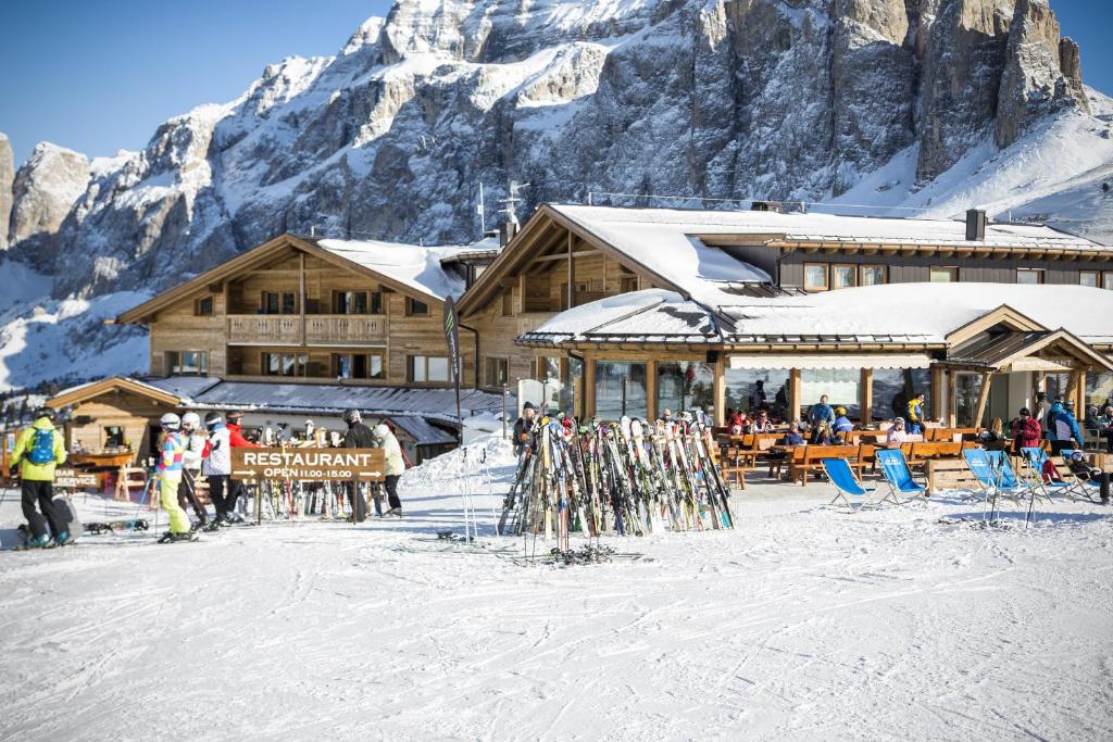 Gallery image of Passo Sella Dolomiti Mountain Resort in Selva di Val Gardena