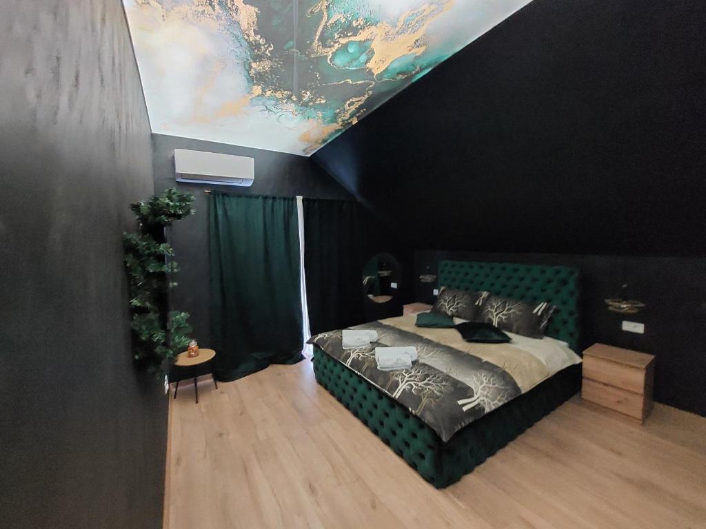 Stars lux room - One-Bedroom Apartment