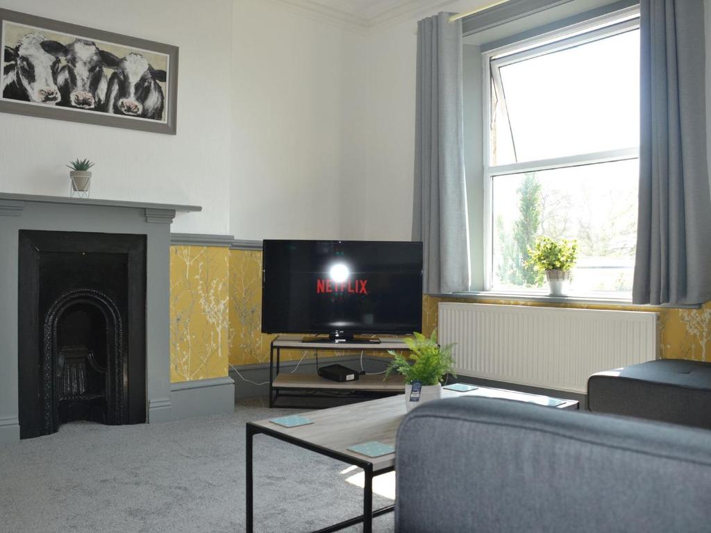 Maytree Apartment