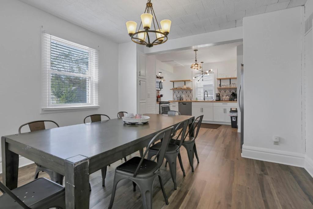 Housepitality - The OSU Friends and Family House - Housity