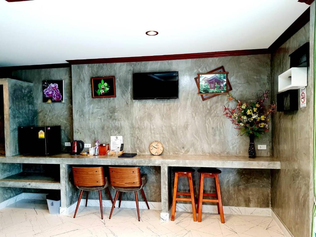 Areeya Phubeach Resort Coliving Coworking - Resim 31