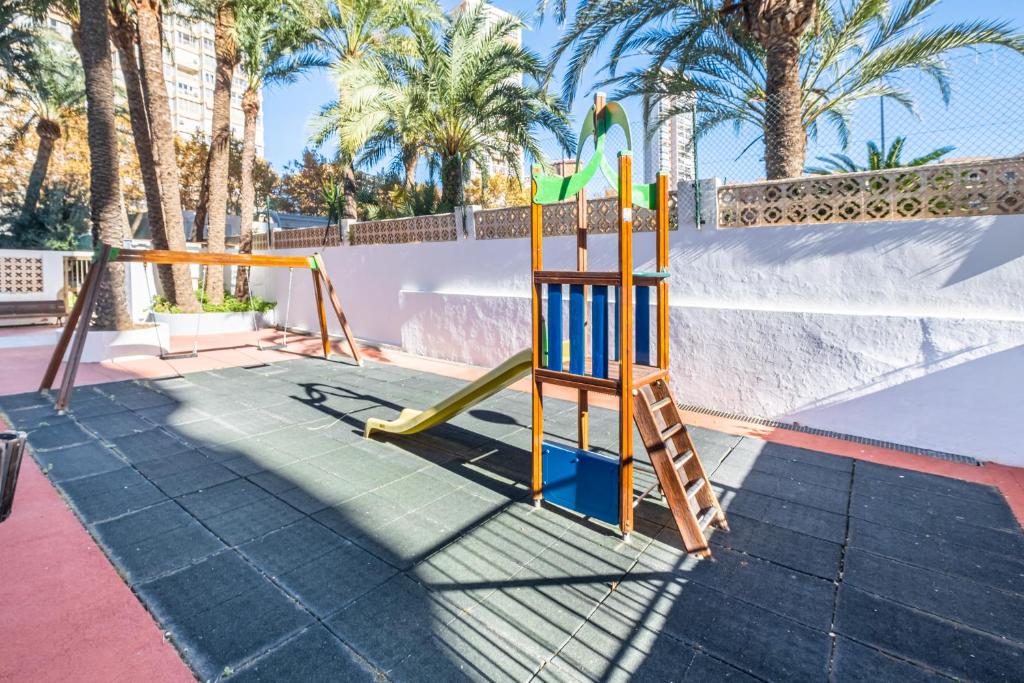 Las Arenas 1-C, Benidorm – Updated 2023 Prices