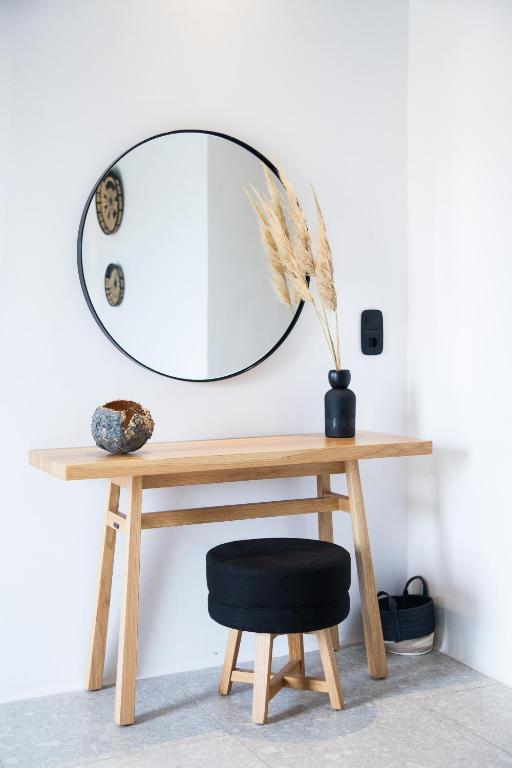 Agrari Bo Suites by Mykonos Rocks - 15