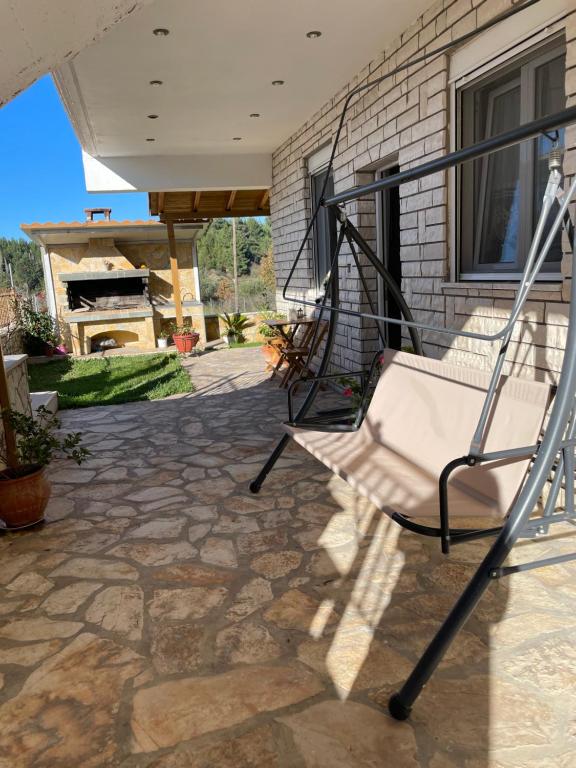Patio nebo venkovní prostory v ubytování Nice & Cosy apartment in Igoumenitsa