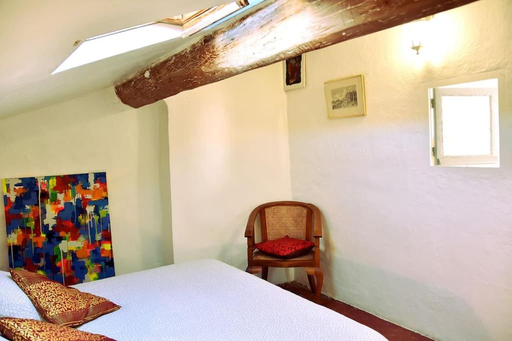 Posteľ alebo postele v izbe v ubytovaní Lovely flat in the heart of the medieval city