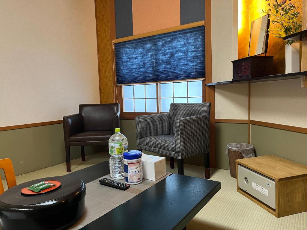 Posezení v ubytování Kyoto Ryokan Gion Sano