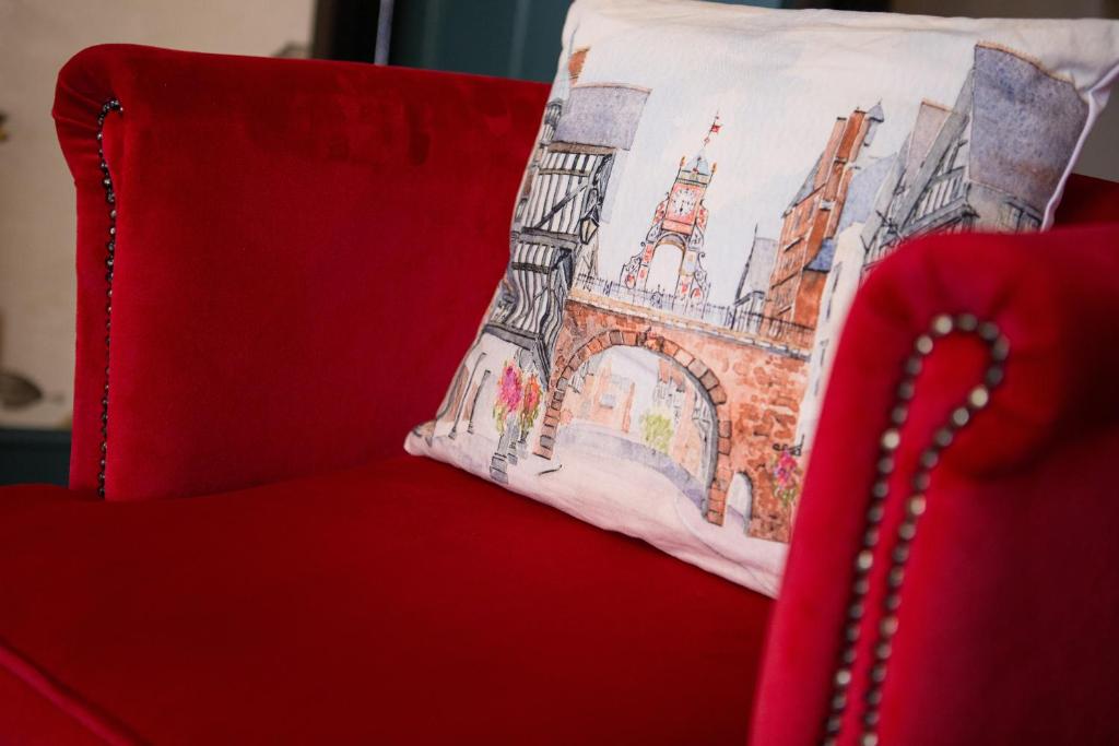 Oddfellows Chester Hotel & Apartments - 