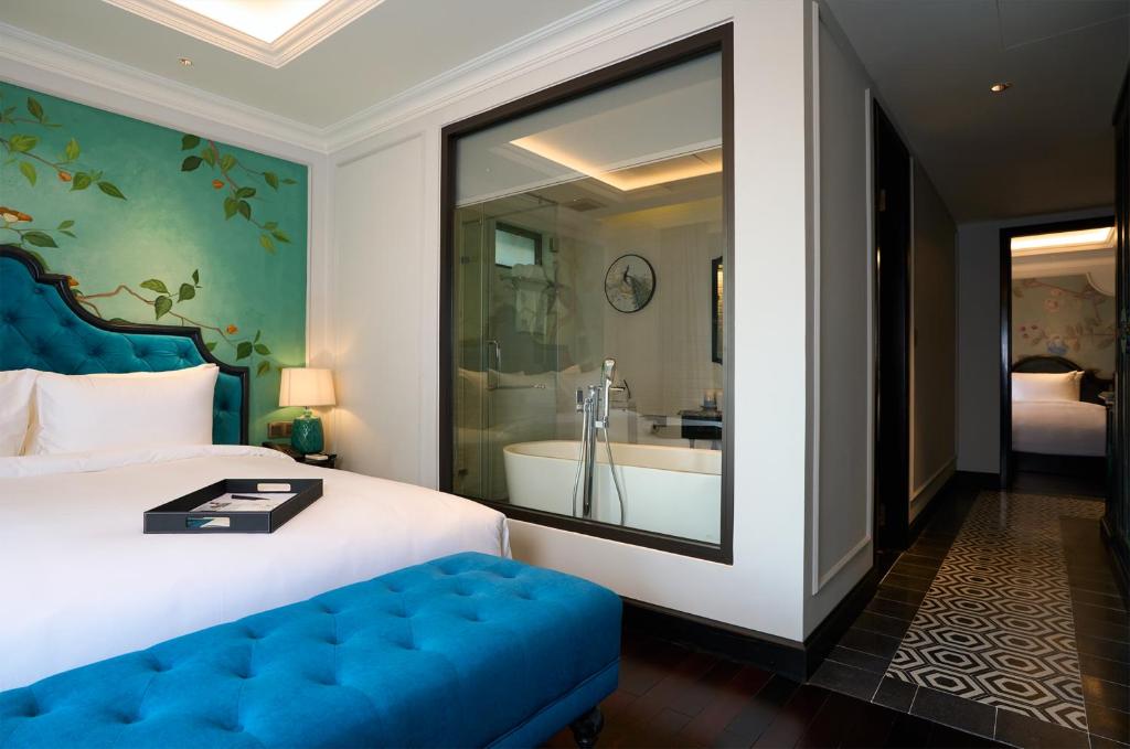 Suite Thông Nhau Có Ban Công