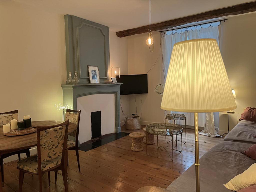 Hôtel de Ville 1 - Wohnung