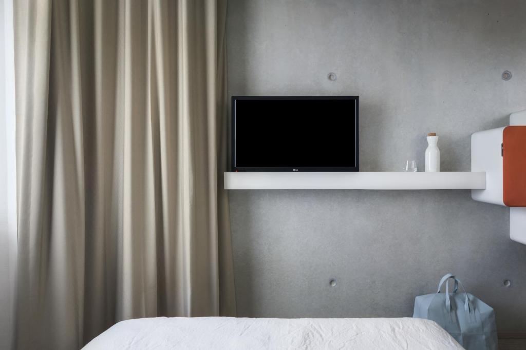 Okko Hotels Grenoble Jardin Hoche - Classic Double Room