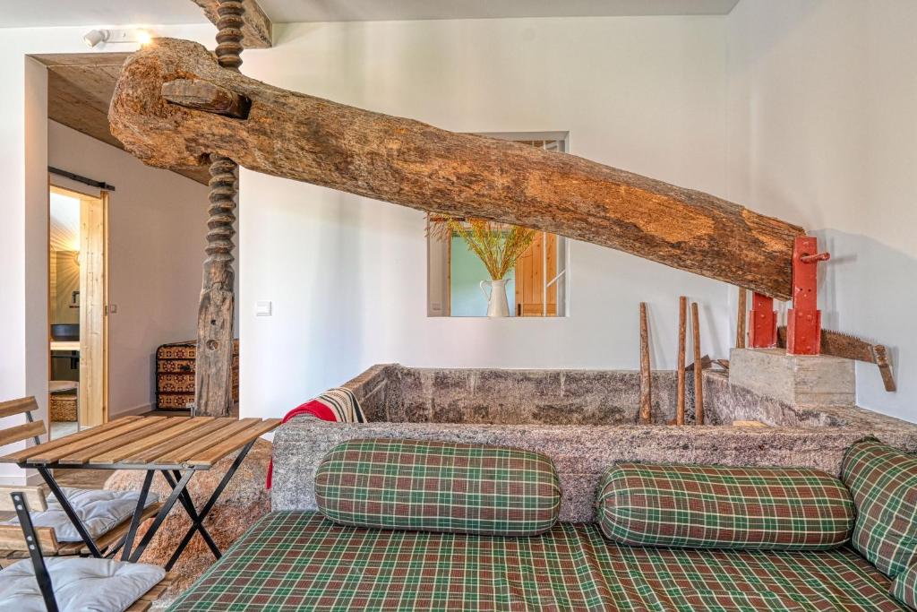 Posezení v ubytování O Lagar do Avô, a Home in Madeira