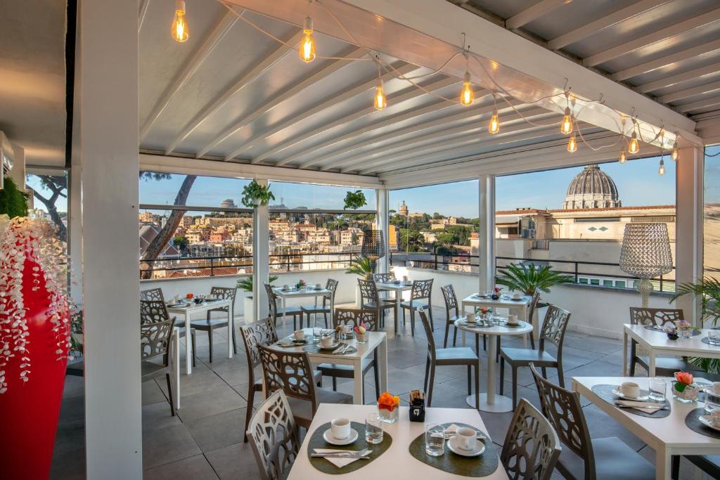 Fragrance Hotel St. Peter - Resim 14