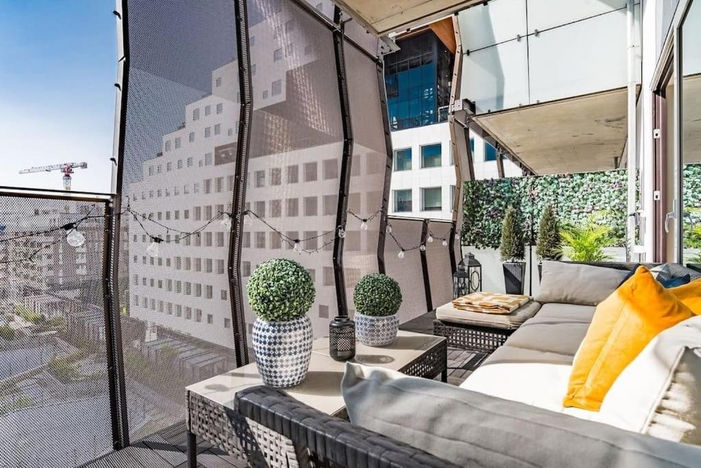 Balkón nebo terasa v ubytování Spacious modern 2BR apartment at Central OSLO BARCODE