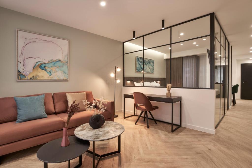 A seating area at Hestia - Dimitressa 4