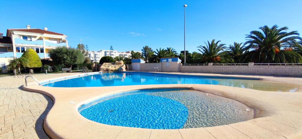 Bazén v ubytování Apartamento Pont Sec by DENIA COSTA nebo v jeho okolí