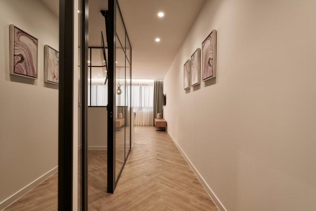 Hestia - Dimitressa 4 - 18