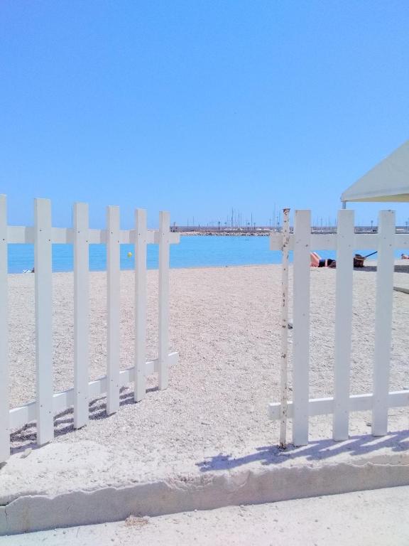 Fotografia z galérie ubytovania 2 pièces idéalement placée dans le centre Menton v Mentone