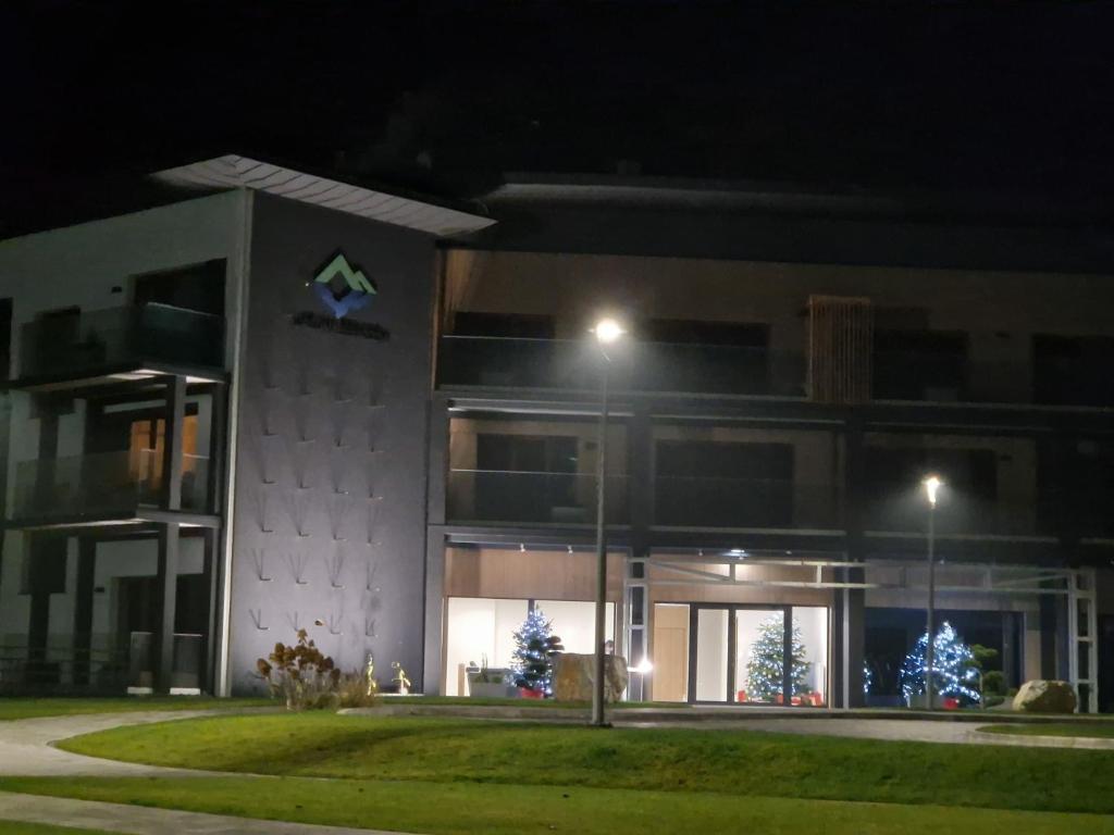 Budova, v ktorej sa apartmán nachádza