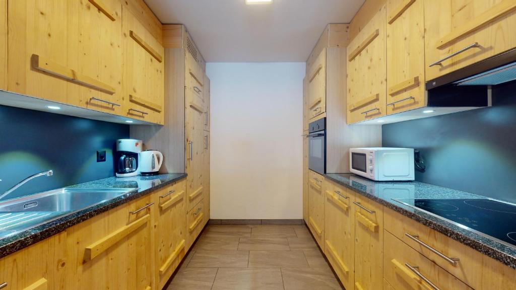 Les Mayens MA 002 - LUXURY apartment 6 pers - Resim 9