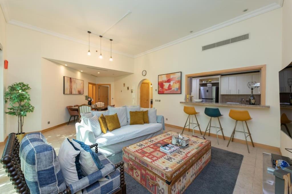 Spacious 2 bedroom in Palm Jumeirah