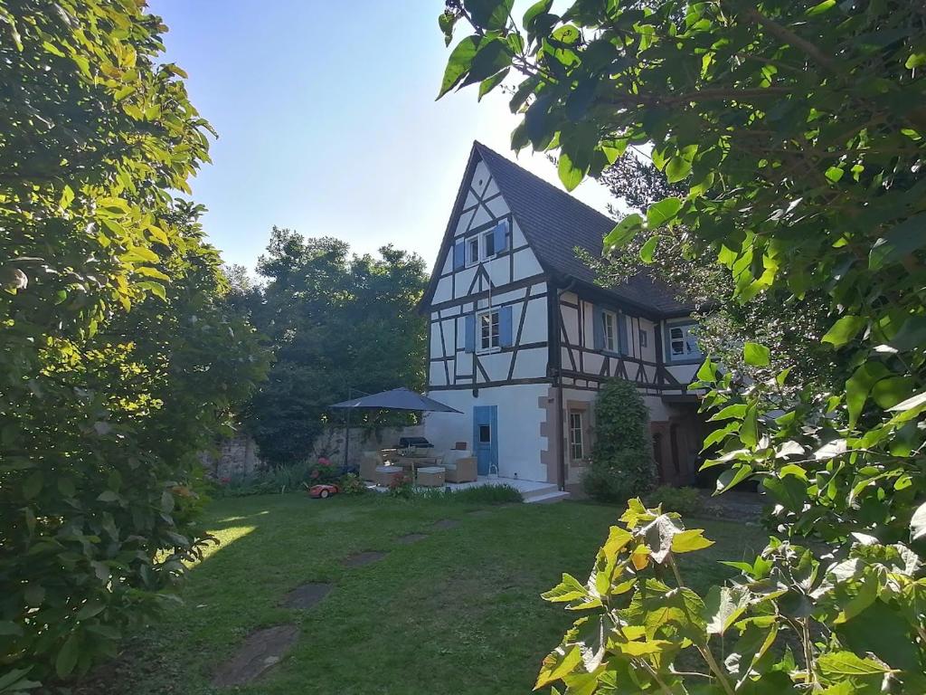 Zahrada ubytování Maison Kobold XVIè siècle
