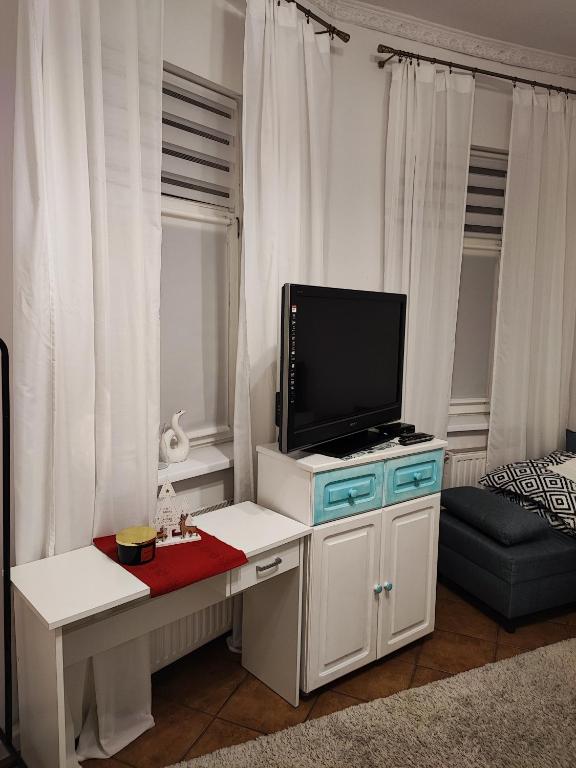 Apartament - Mieszkanie Samodzielne - One-Bedroom Apartment